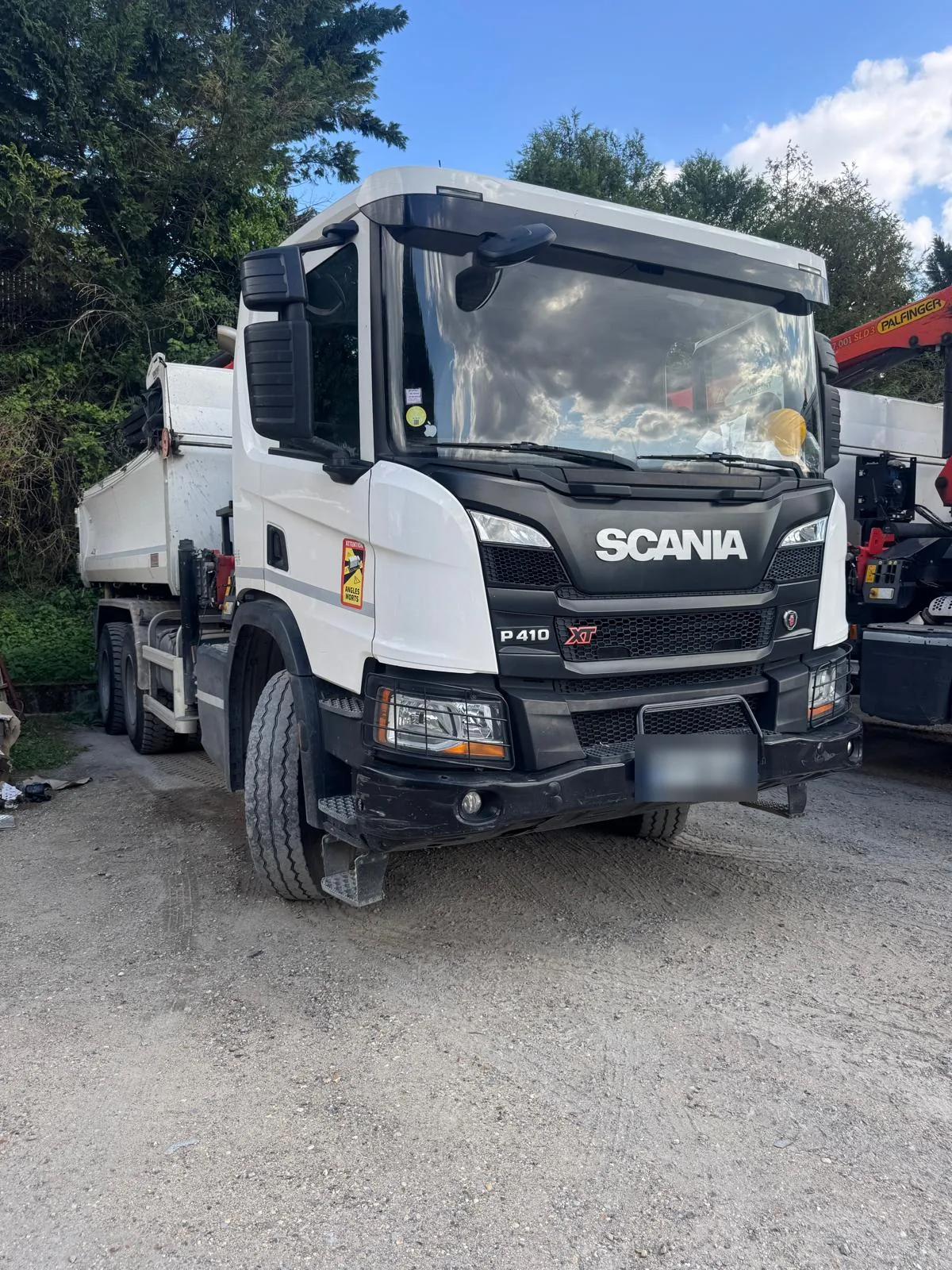 Scania P410 lors d'une intervention MecaTech